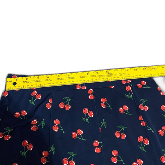 Talbots Retro Inspired Fit and Flare Navy Blue Cherry All Over Print Skirt, Sz 4 - Picture 9 of 10